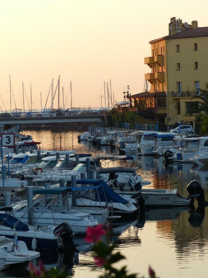 Bord De Mer Avec Vue Mandelieu Buitenkant foto